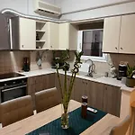 Tzitzifianaki Cozy Apartman *