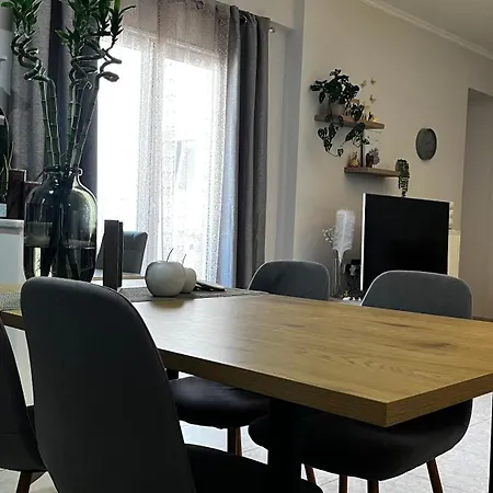 Tzitzifianaki Cozy La Canée